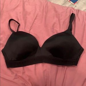 Wear Everywhere Wireless Lightly bra